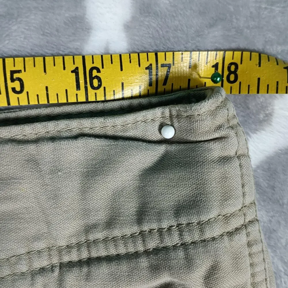 Levis Fatigue Cargo Pants Mens 33x30 Beige Cotton Relaxed Fit Canvas Rugged